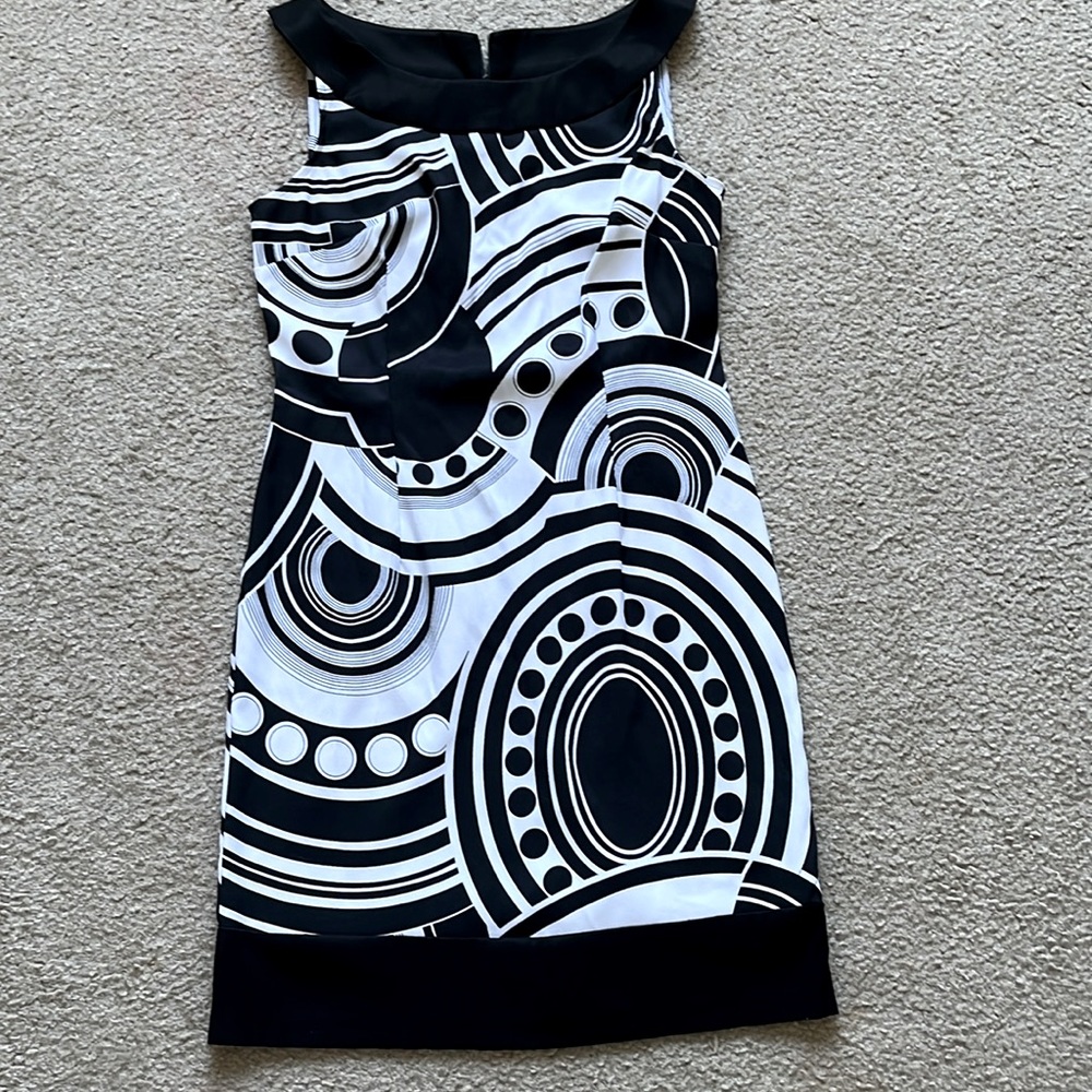 Connected Apparel Mod 70’s Style Dress